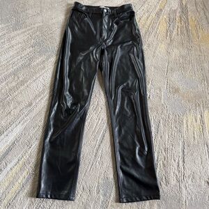 Abercrombie faux leather pants 90’s straight high rise straight leg 6 / 28 long